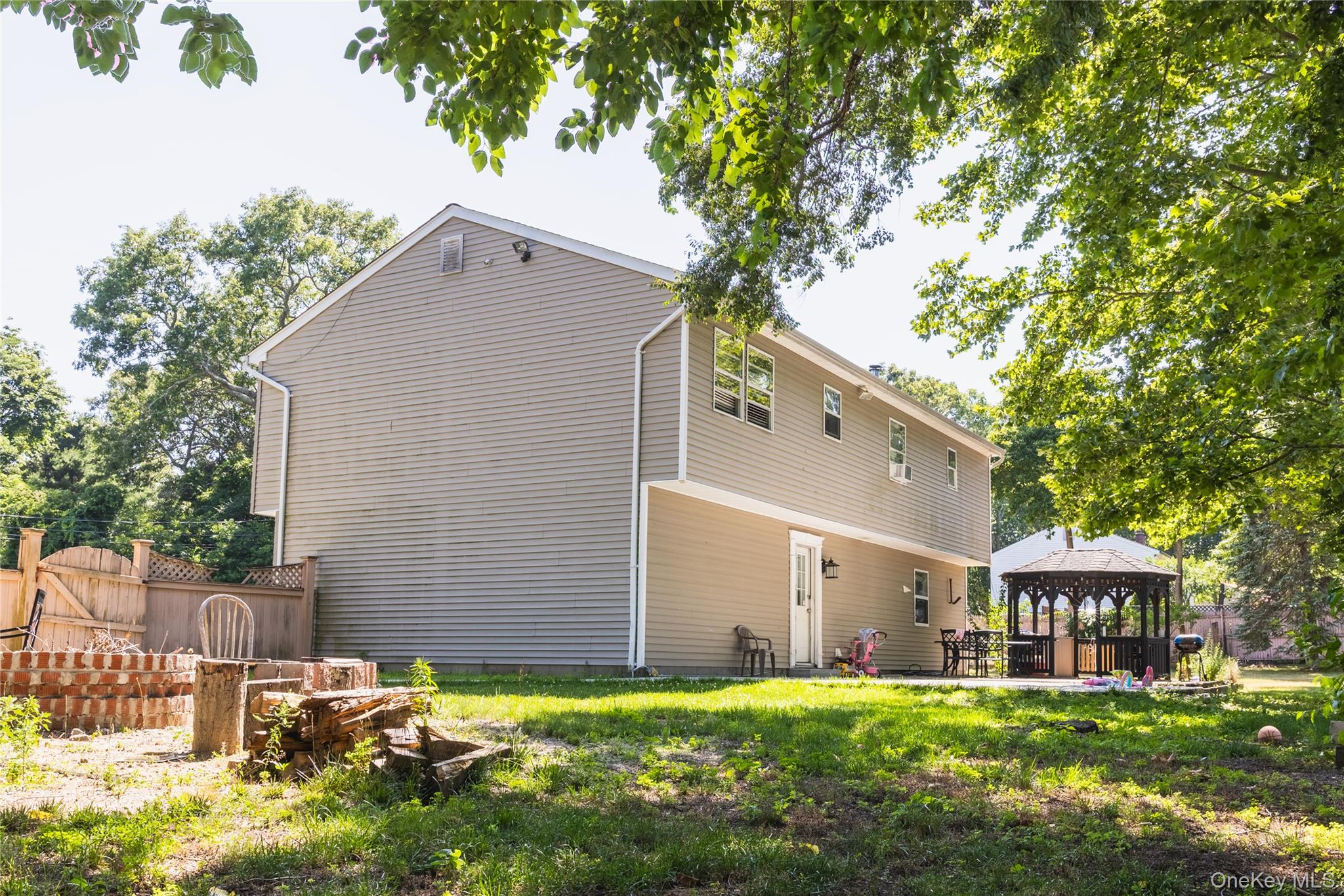 5 2 Street Coram, NY 11727 - Photo 3 of 30