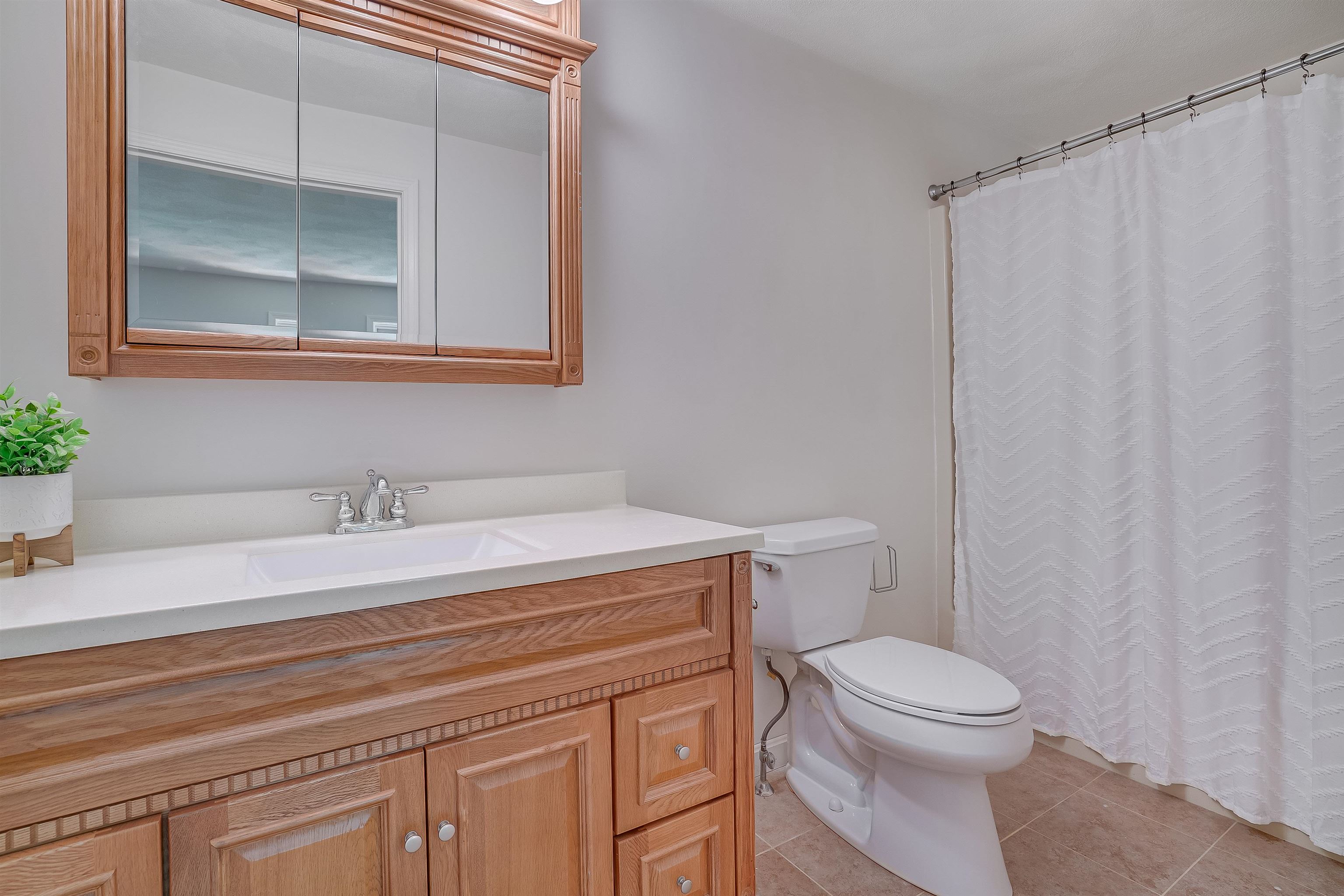 233 Oak Ridge Road, Unit 19 Plaistow, NH 03865 - Photo 14 of 20 Gallery Image 14