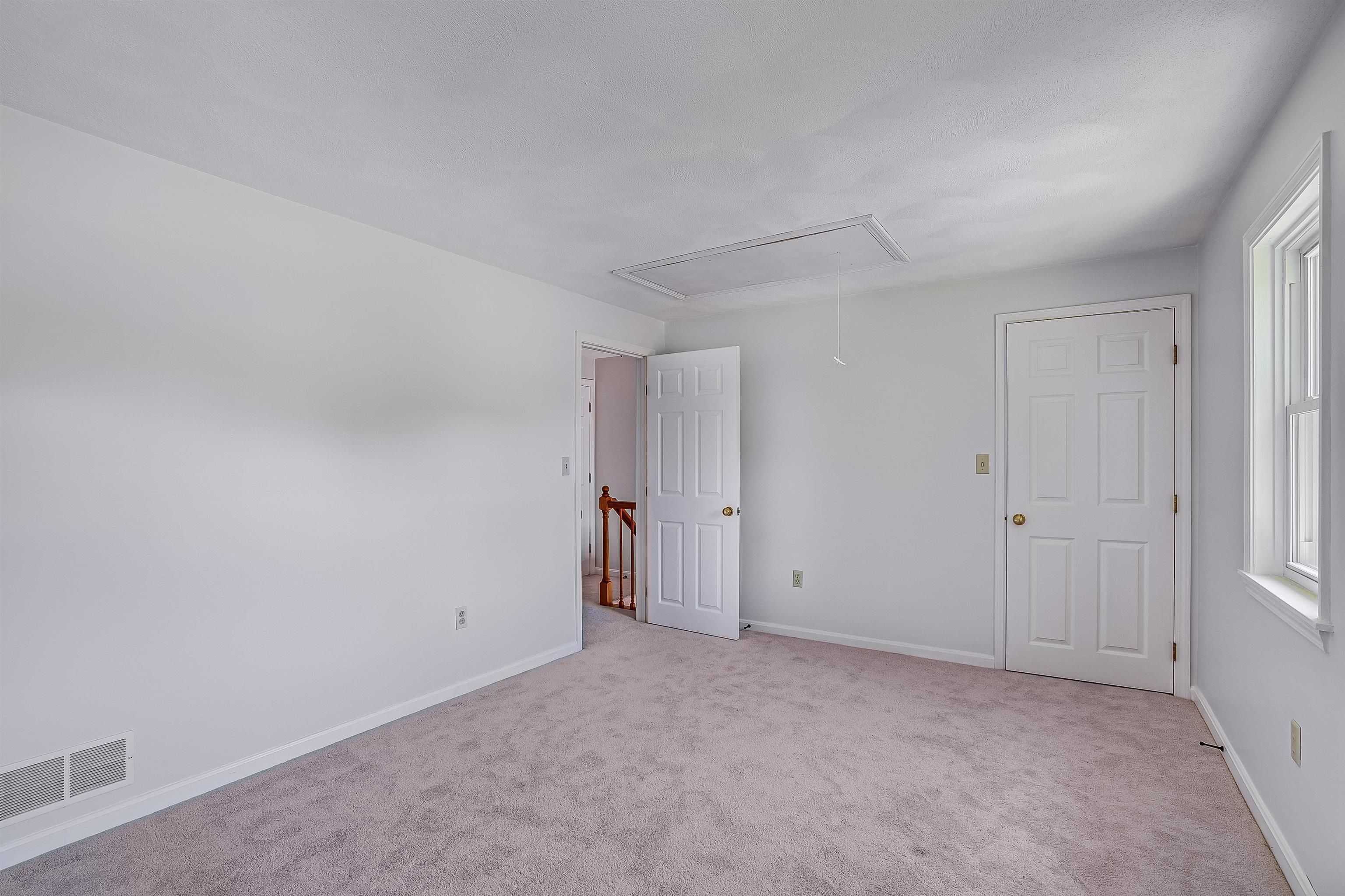 233 Oak Ridge Road, Unit 19 Plaistow, NH 03865 - Photo 17 of 20 Gallery Image 17
