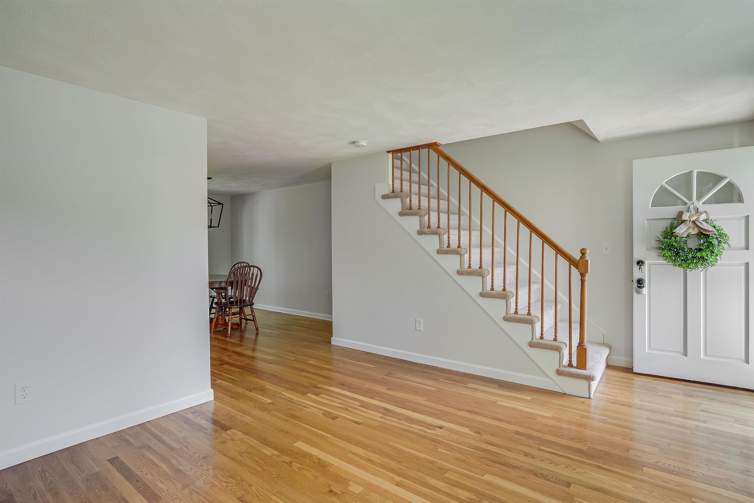 233 Oak Ridge Road, Unit 19 Plaistow, NH 03865 - Photo 3 of 20 Gallery Image 3