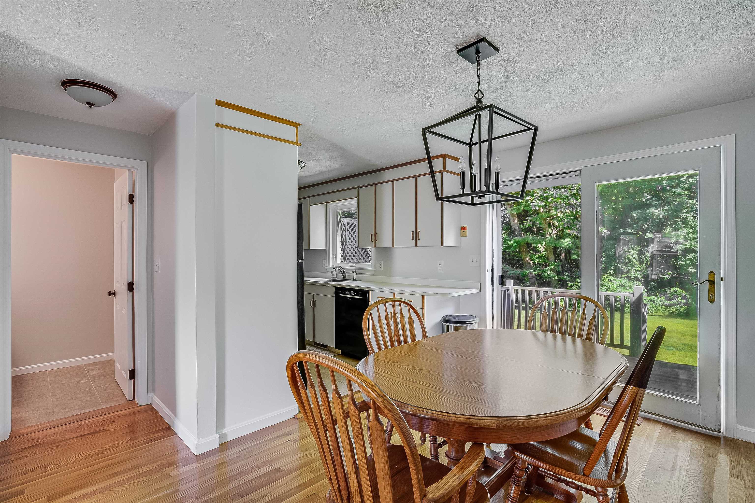 233 Oak Ridge Road, Unit 19 Plaistow, NH 03865 - Photo 6 of 20 Gallery Image 6