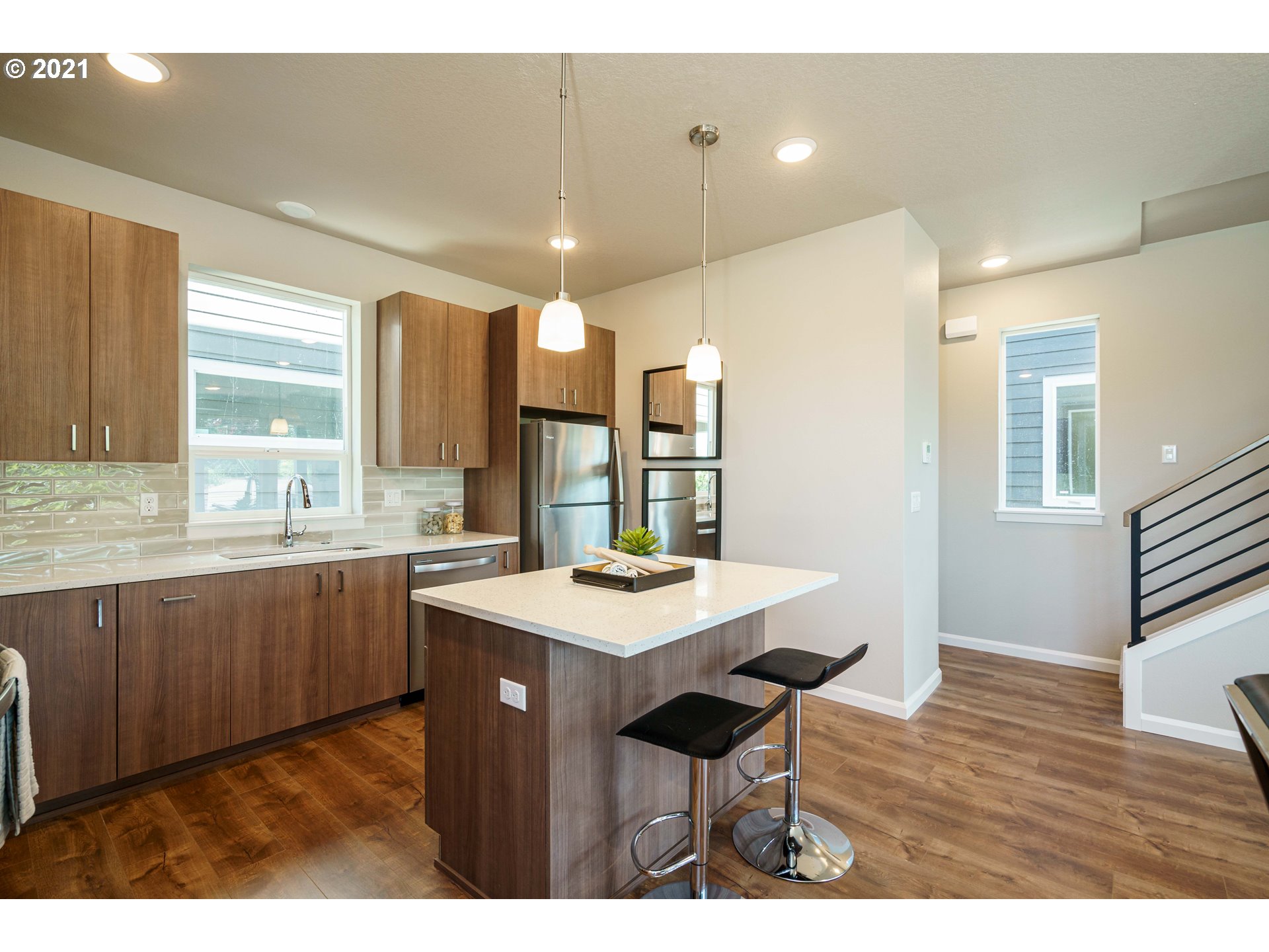 6096 Southeast Woodstock Boulevard Portland, OR 97206 - Photo 15 of 32