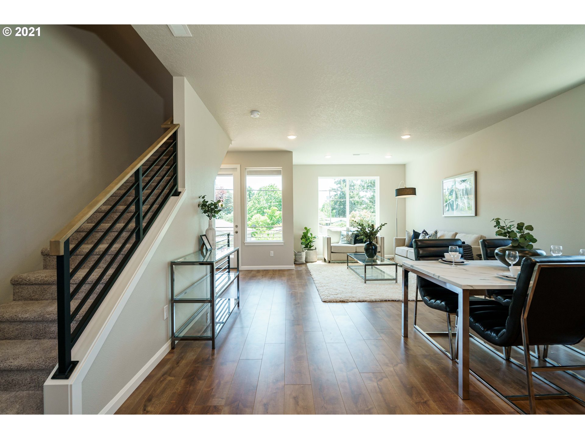 6096 Southeast Woodstock Boulevard Portland, OR 97206 - Photo 18 of 32