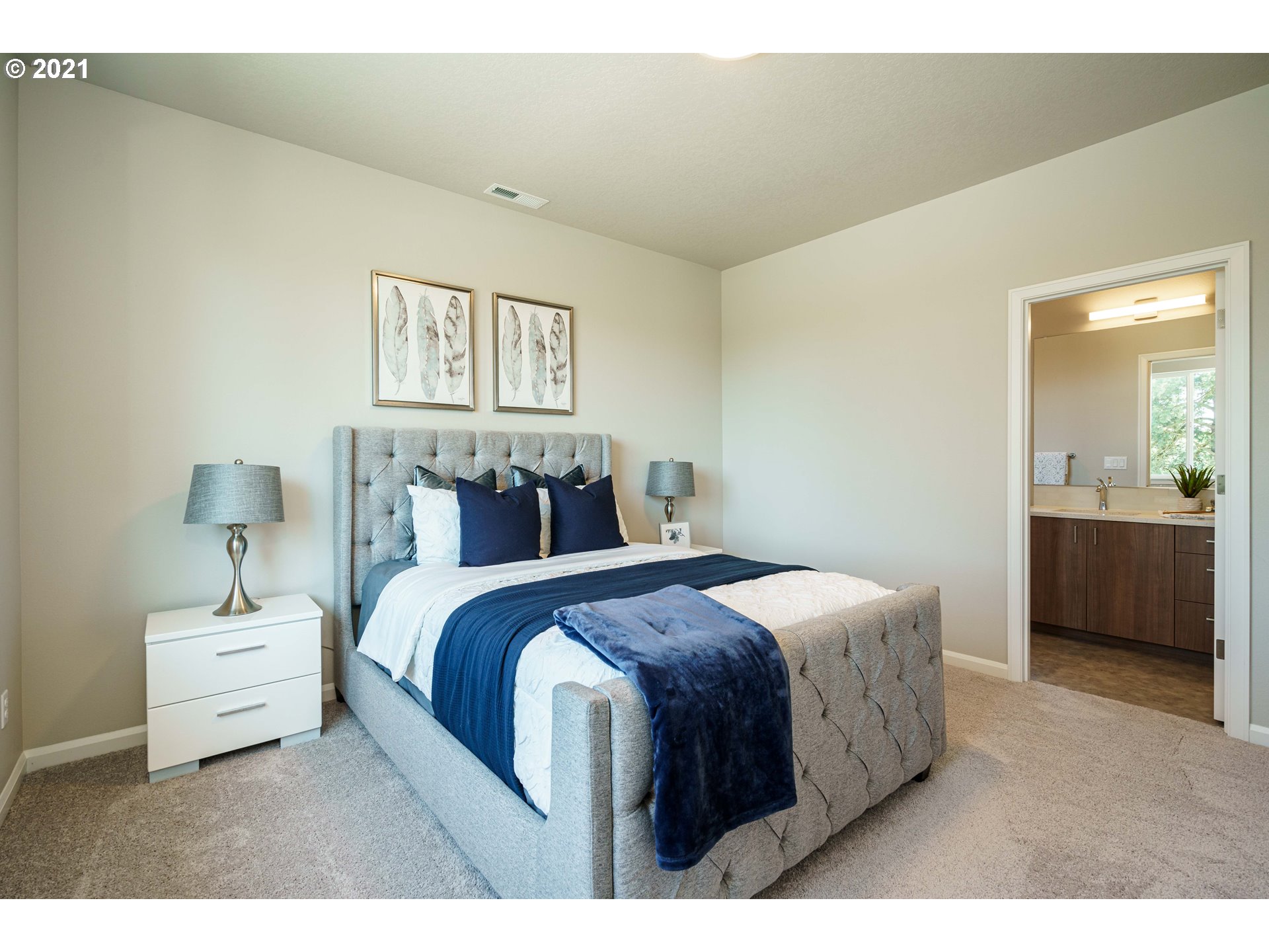 6096 Southeast Woodstock Boulevard Portland, OR 97206 - Photo 29 of 32