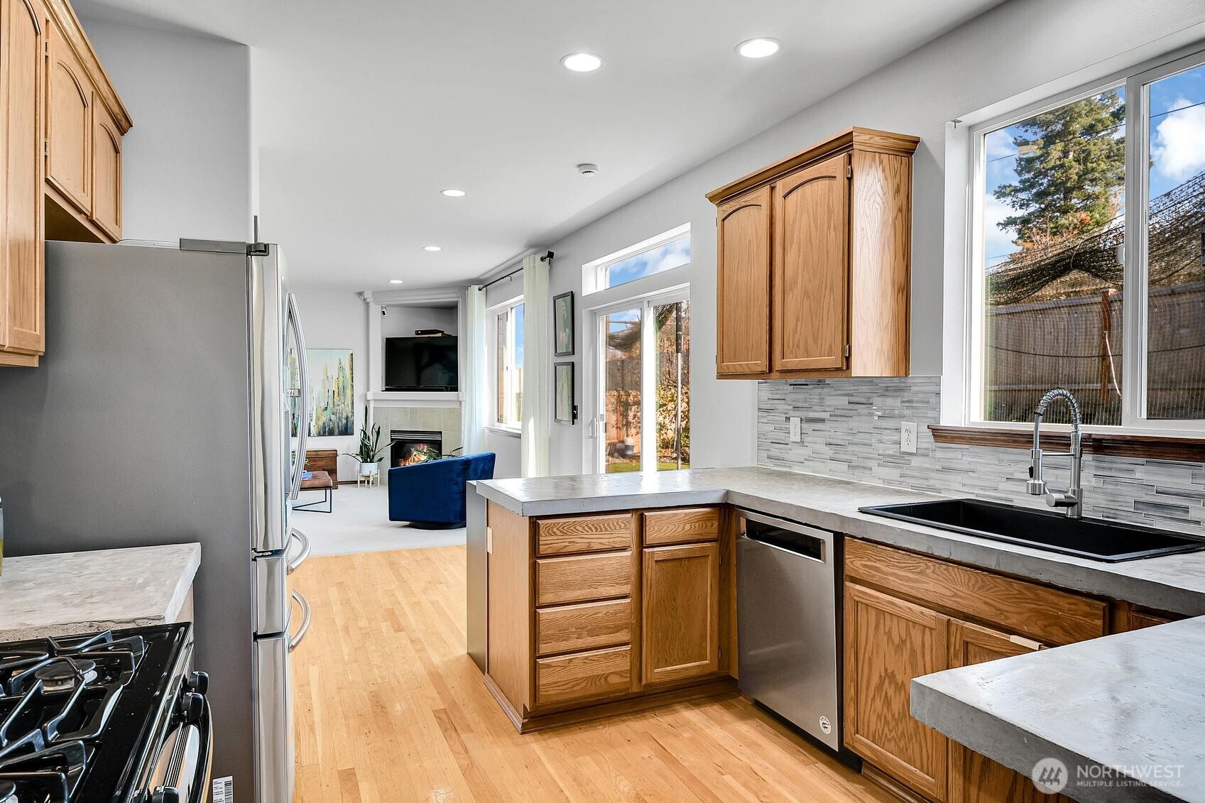 16017 41st Avenue Southeast Bothell, WA 98012 - Photo 12 of 35