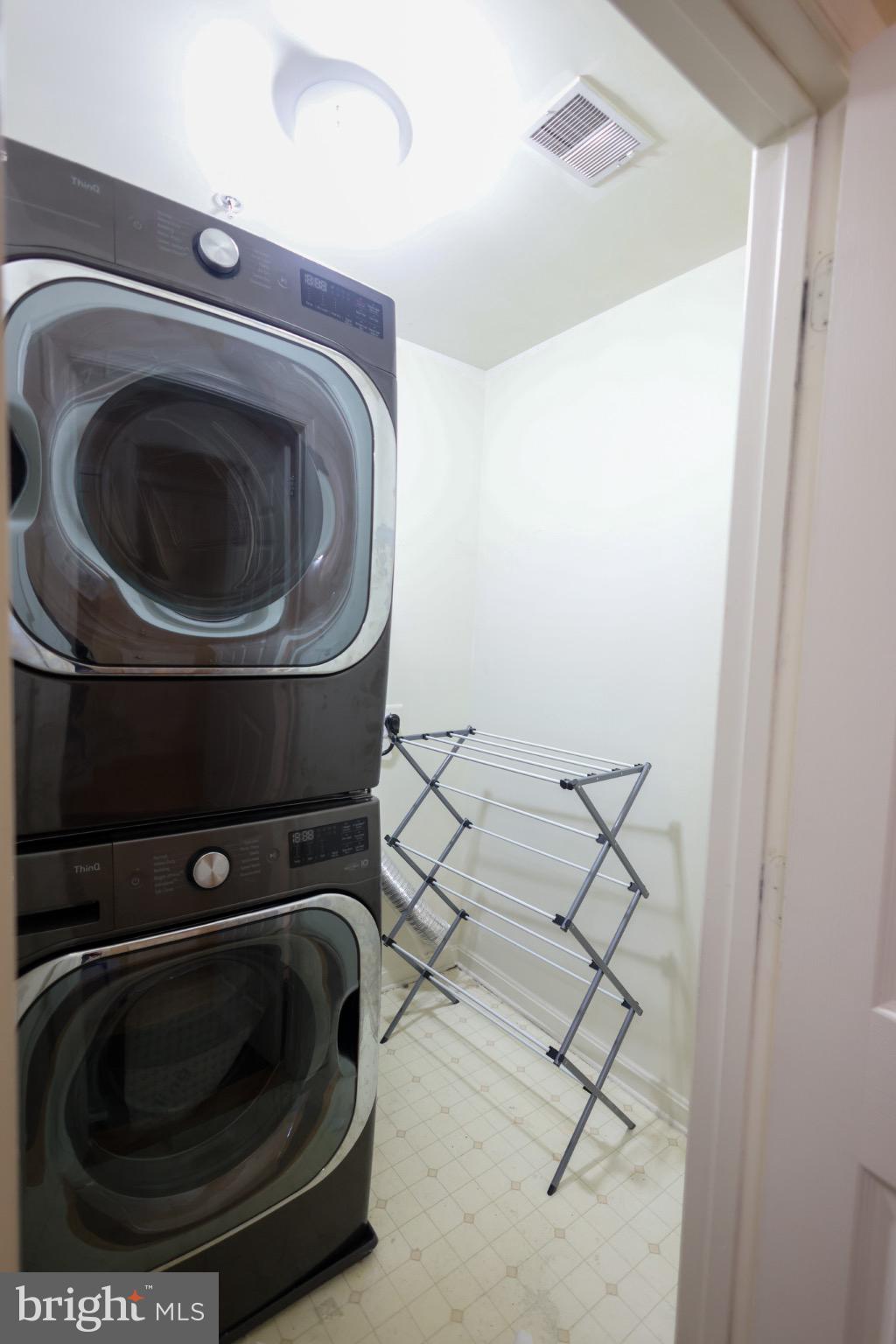 1200 Strausberg Street Accokeek, MD 20607 - Photo 12 of 28 Laundry Room