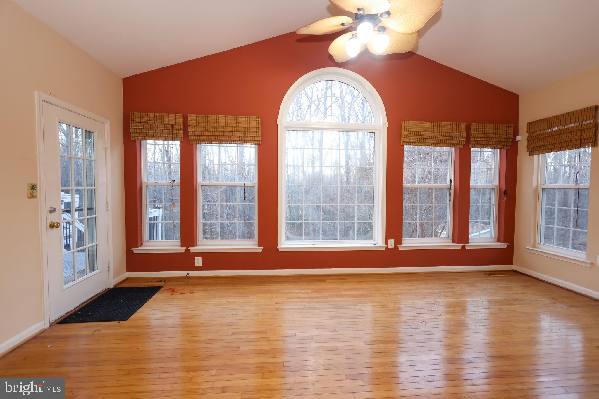 1200 Strausberg Street Accokeek, MD 20607 - Photo 3 of 28 Morning Room