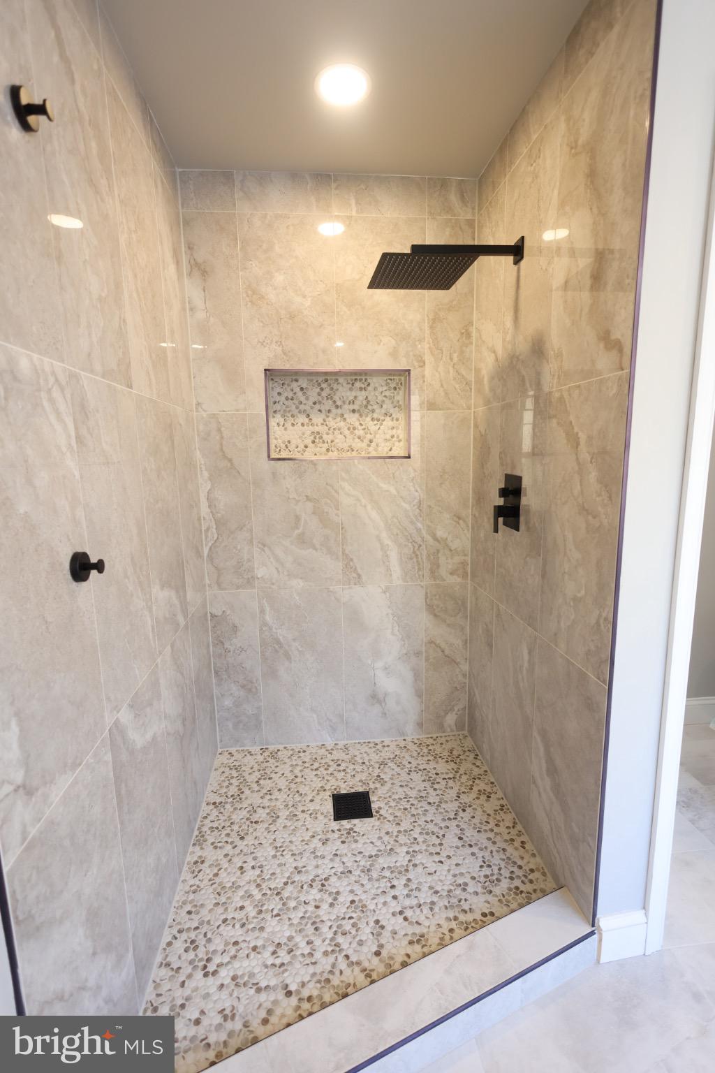 1200 Strausberg Street Accokeek, MD 20607 - Photo 7 of 28 Primary Bathroom Standing Showing