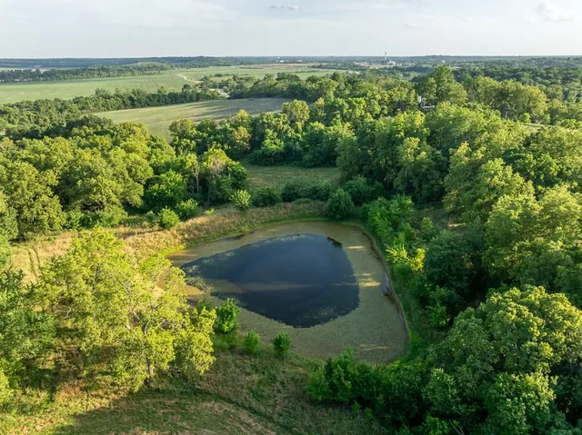 $650,000 | 701 North Bly Road, Independence, MO 64056