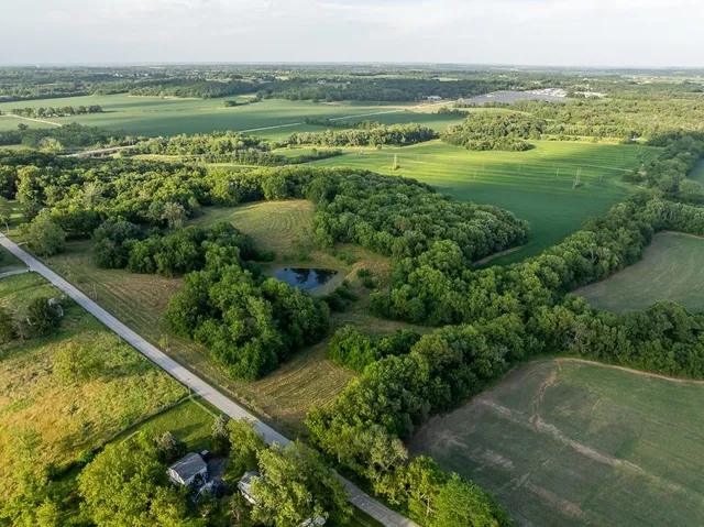 $650,000 | 701 North Bly Road, Independence, MO 64056