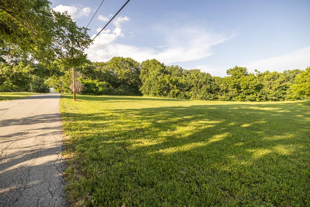 701 North Bly Road Independence, MO 64056 - Photo 31 of 52