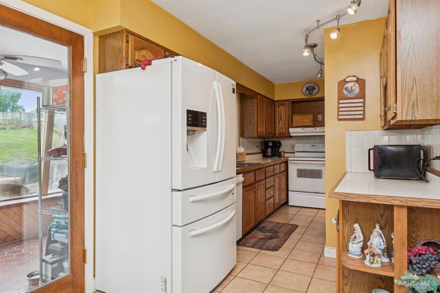3430 Hamilton New London Road Hamilton, OH 45013 - Photo 9 of 46
