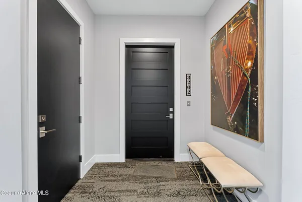 $6,490,000 | 802 Sandpoint Avenue, Unit 8202 & #8201, Sandpoint, ID 83864