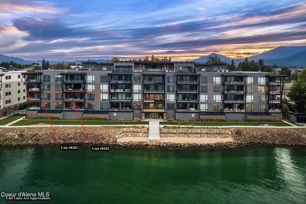 $6,490,000 | 802 Sandpoint Avenue, Unit 8202 & #8201, Sandpoint, ID 83864