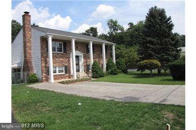882 Maple Tree Road Severn, MD 21144 - Photo 1 of 11 Exterior Front