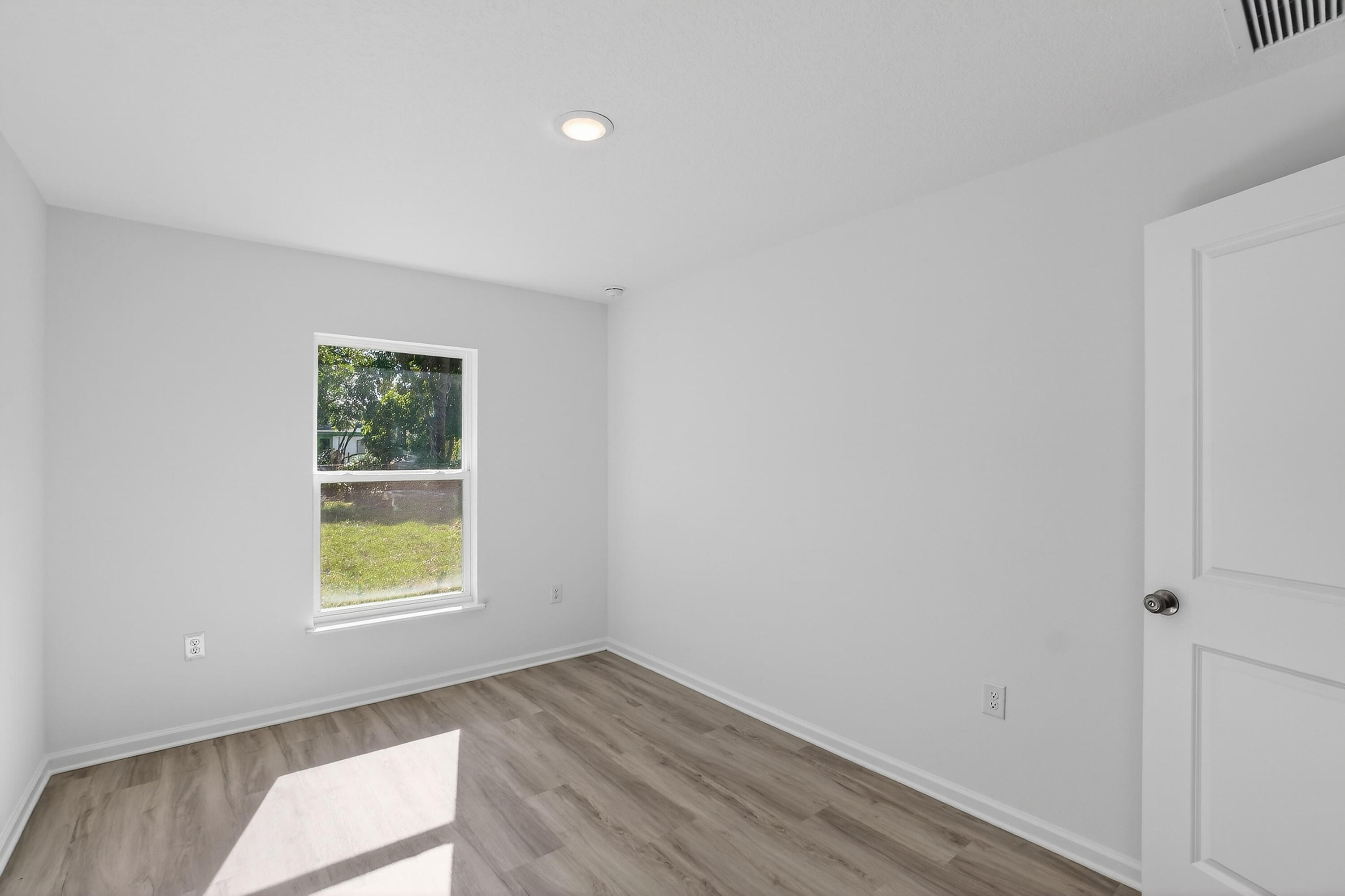 1115 F Avenue, Unit B Fort Pierce, FL 34950 - Photo 15 of 21 15