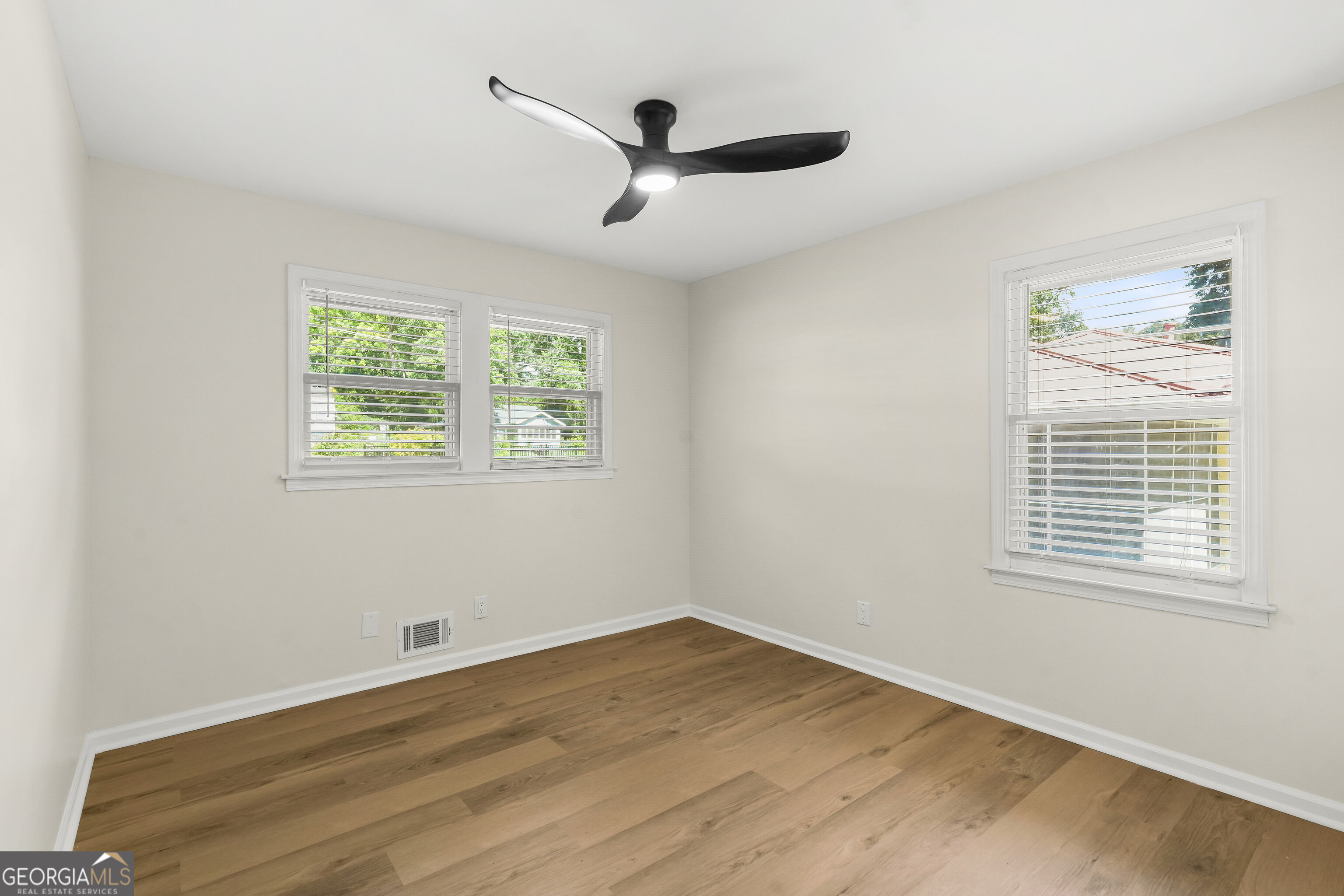 2908 Browns Mill Road Southeast Atlanta, GA 30354 - Photo 41 of 54 Gallery Image 41