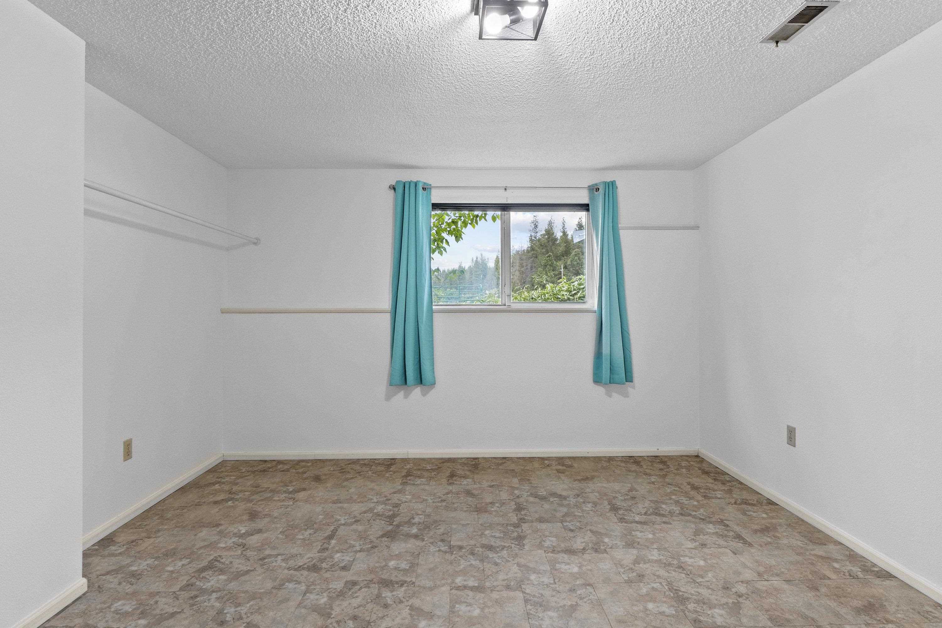 15906 North Forker Road Spokane, WA 99217 - Photo 20 of 48