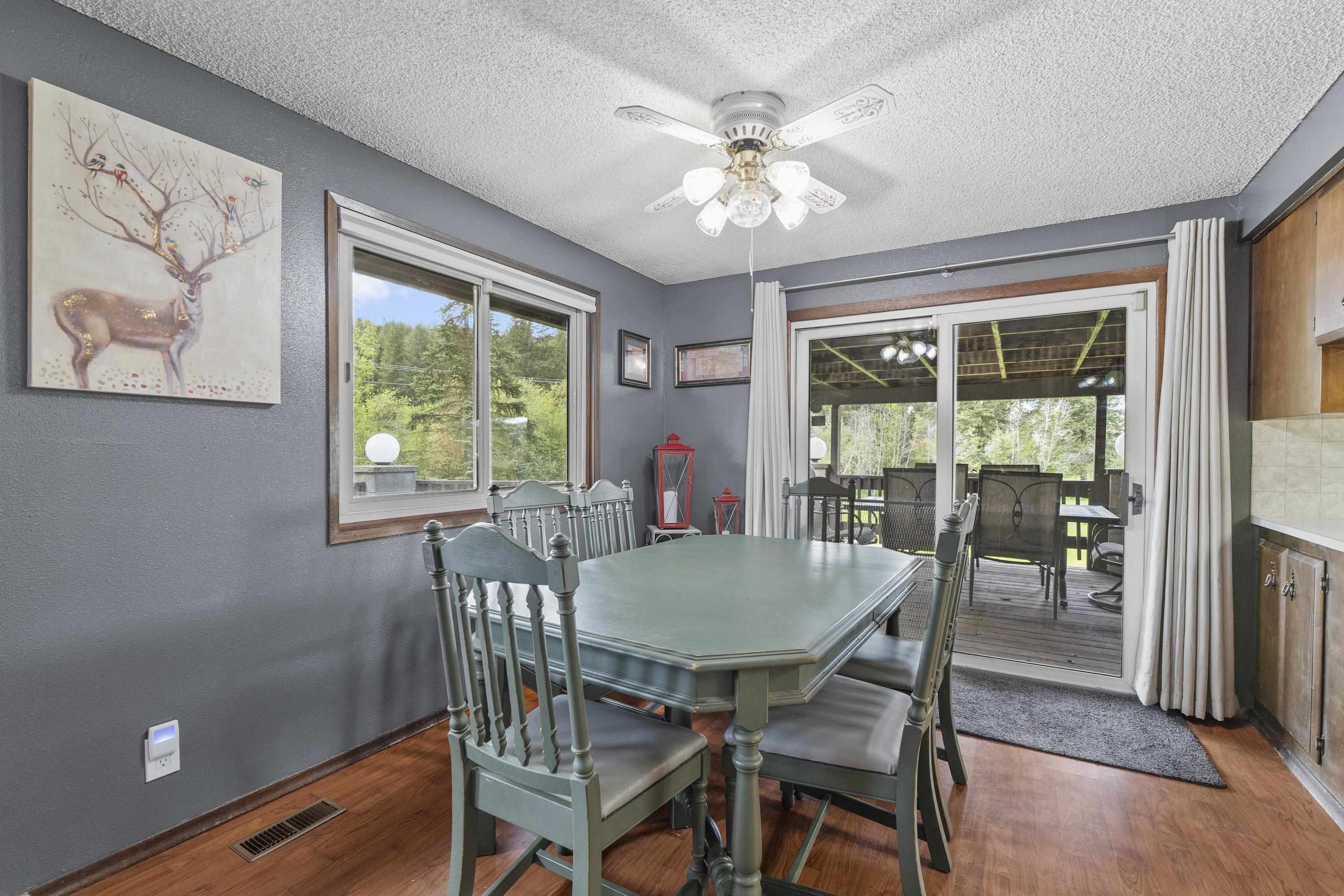 15906 North Forker Road Spokane, WA 99217 - Photo 6 of 48