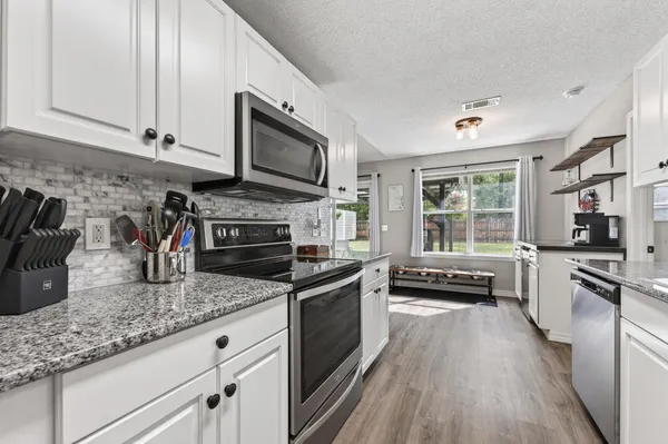 $285,000 | 4331 Crosswind Drive, Milton, FL 32583