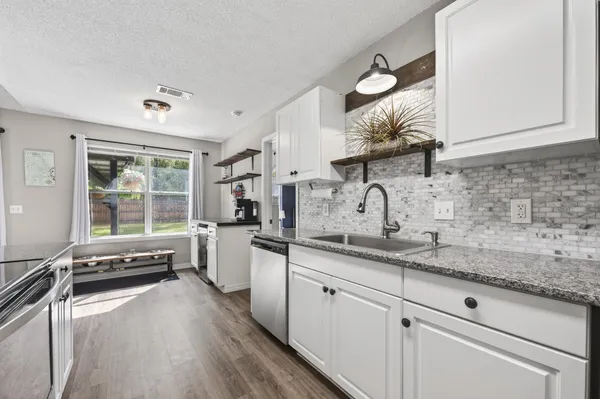 $285,000 | 4331 Crosswind Drive, Milton, FL 32583