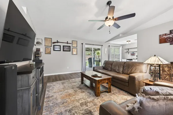 $285,000 | 4331 Crosswind Drive, Milton, FL 32583