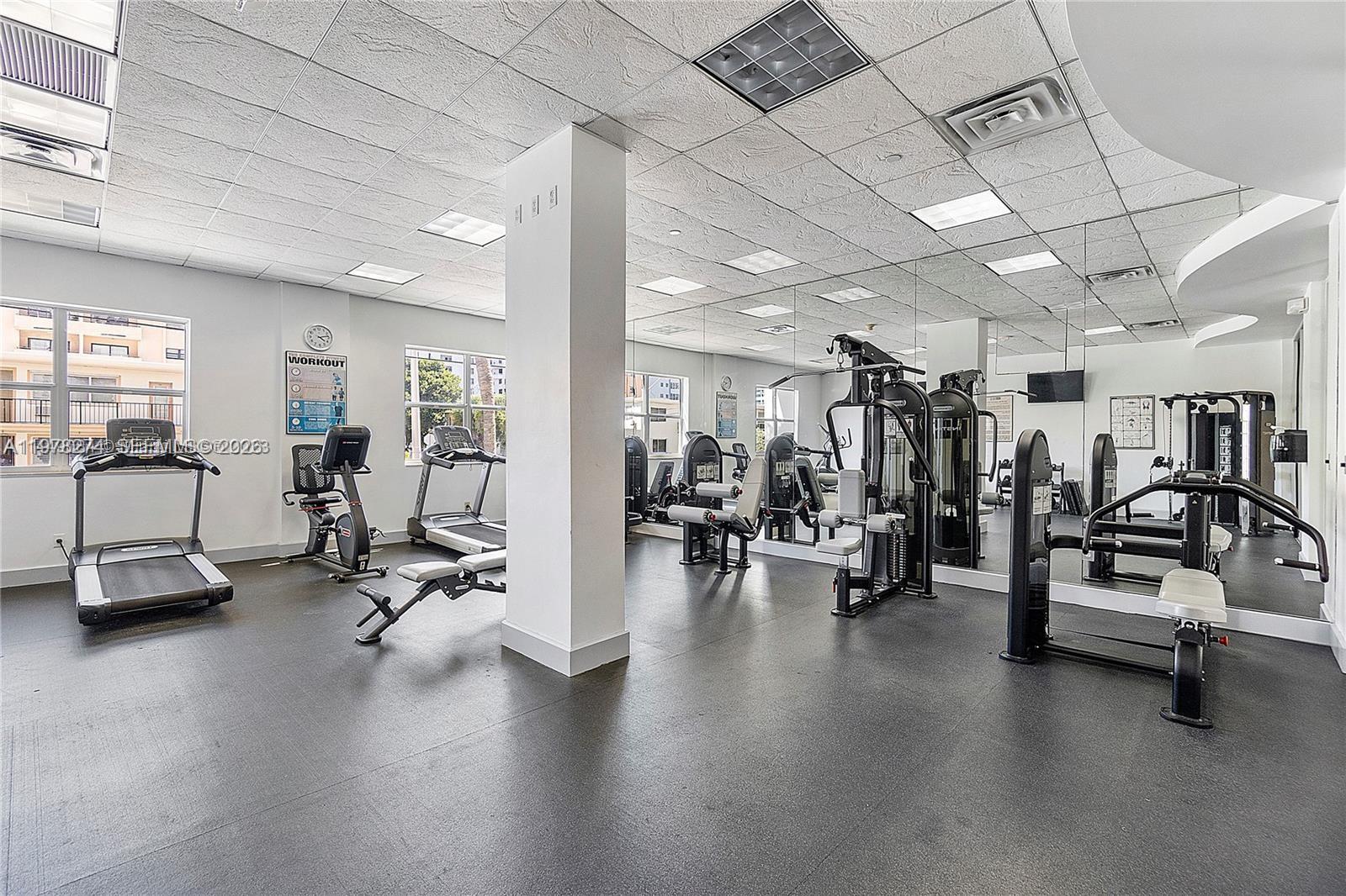 401 69th Street, Unit 913 Miami Beach, FL 33141 - Photo 22 of 26 a view of a room with gym equipment