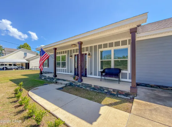 $288,000 | 12634 Northwest Twin Oaks Drive, Bristol, FL 32321
