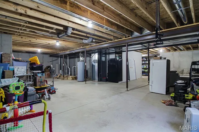 $369,900 | 401 Duffy Drive, Marine, IL 62061