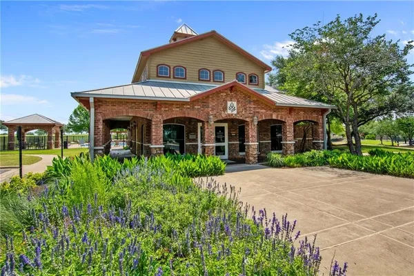 $2,200 | 757 Bent Wood Place, Round Rock, TX 78665
