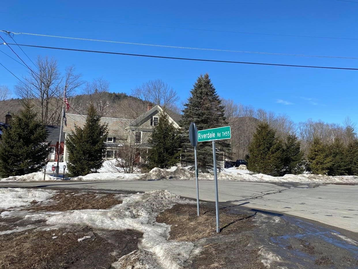 22 Riverdale Road Townshend, VT 05353 - Photo 5 of 39 Gallery Image 5