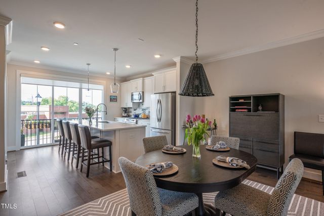 $705,000 | 1501 Draper Vw Loop, Unit 105, Raleigh, NC 27608