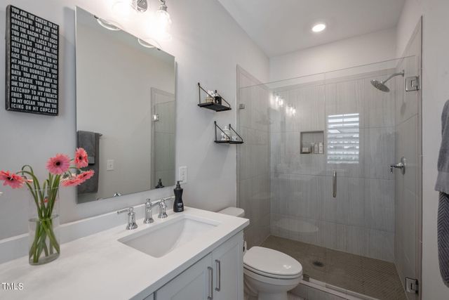 $705,000 | 1501 Draper Vw Loop, Unit 105, Raleigh, NC 27608