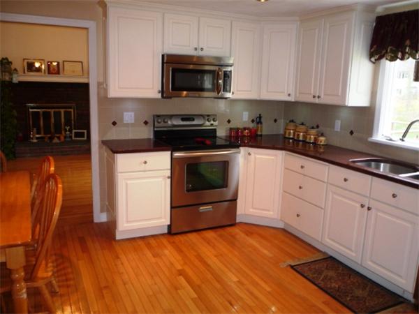 20 Robinwood Road Acton, MA 01720 - Photo 5 of 19 Gallery Image 5