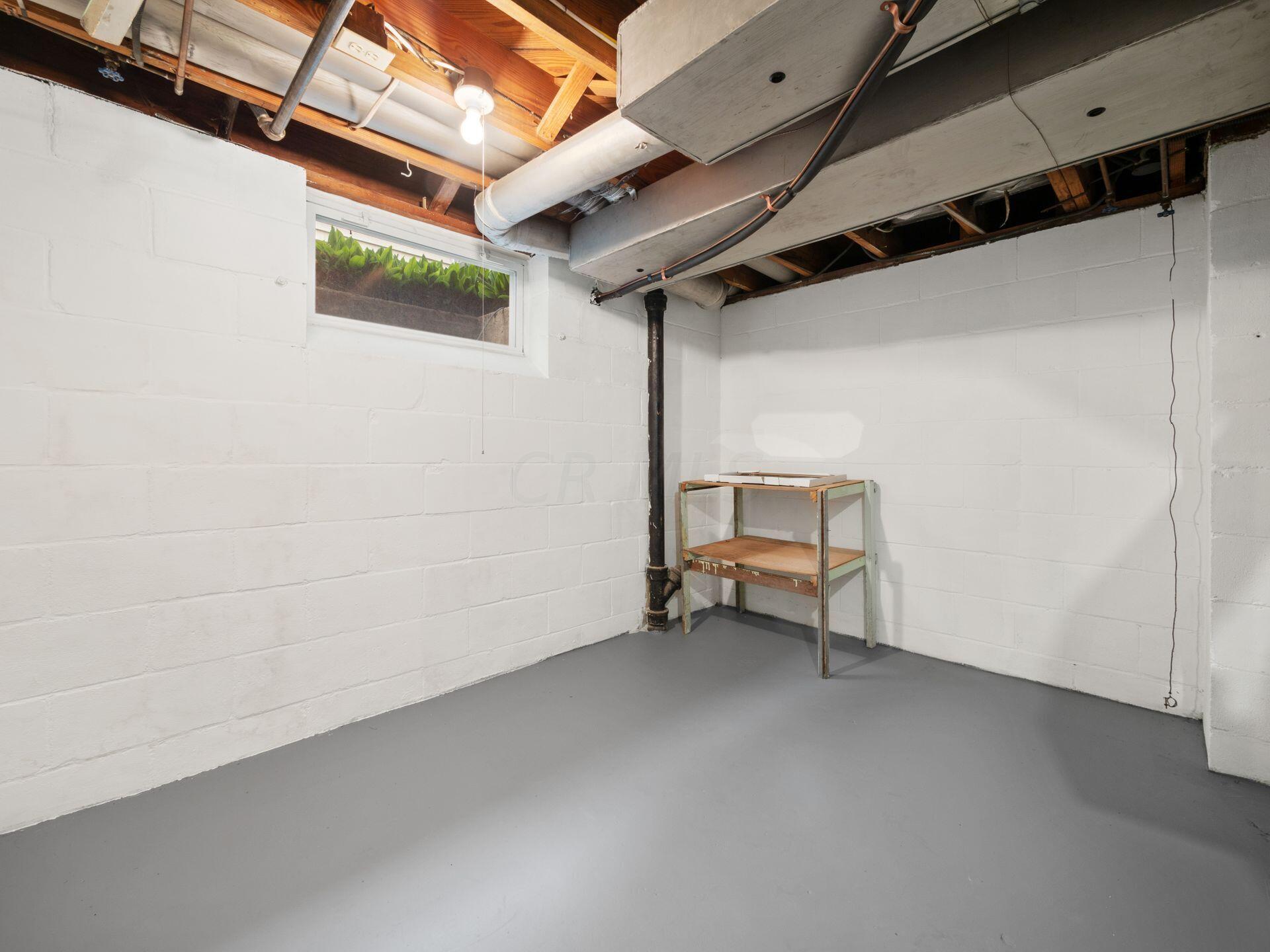 1655 Doone Road Columbus, OH 43221 - Photo 45 of 52 Clean dry space in the unfinished portion