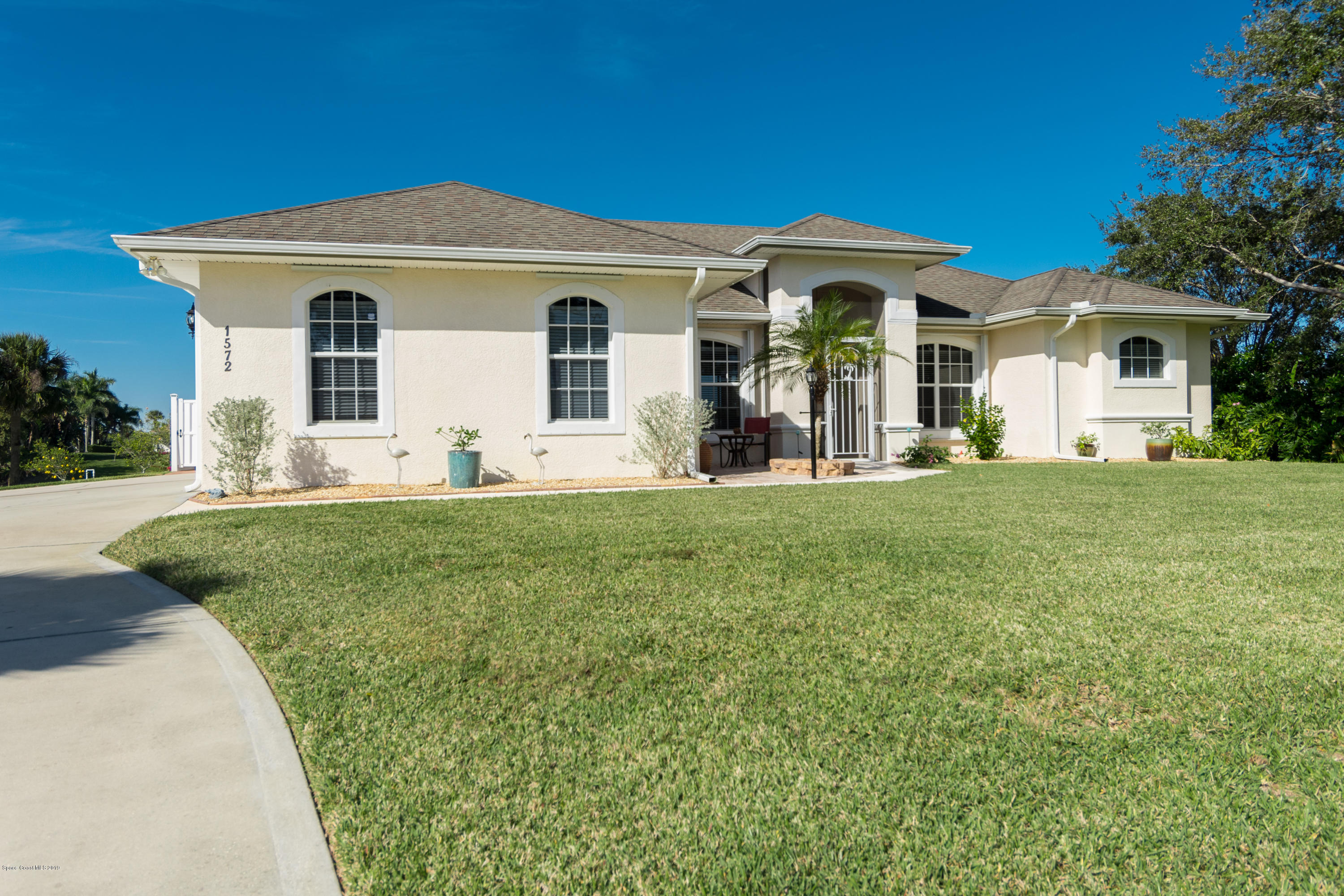 1572 Eagles Circle Sebastian, FL 32958 - Photo 36 of 48 large-36