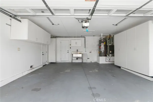 a view of a garage