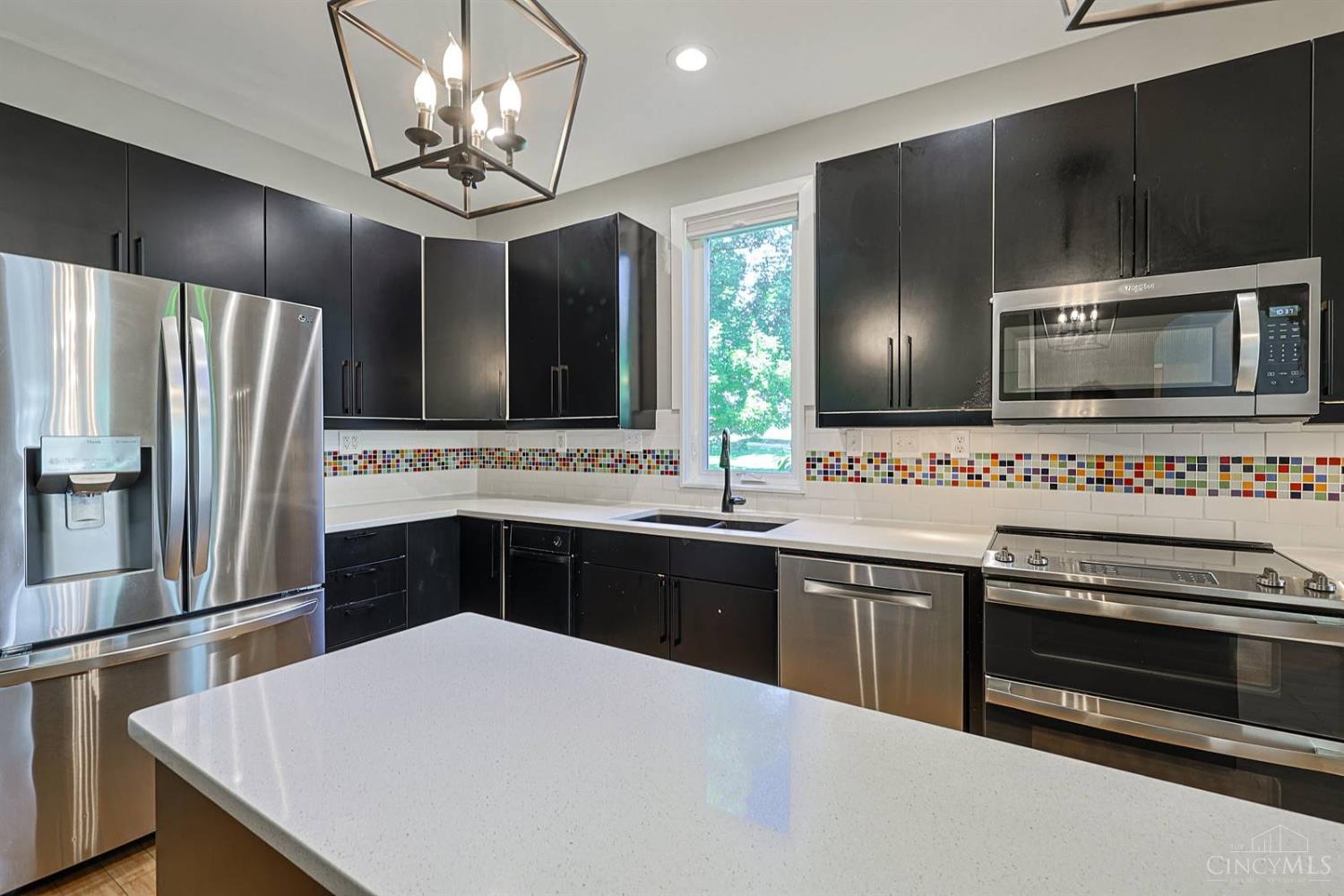 2928 Struble Road Cincinnati, OH 45251 - Photo 30 of 68