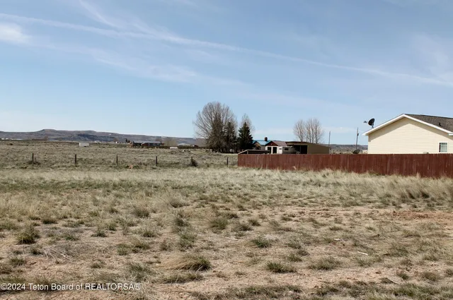 $30,000 | Lot 19 Gale's Way, La Barge, WY 83123