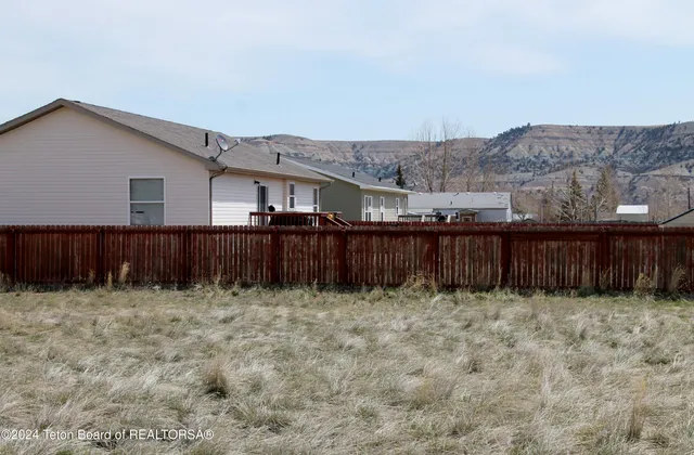 $30,000 | Lot 19 Gale's Way, La Barge, WY 83123