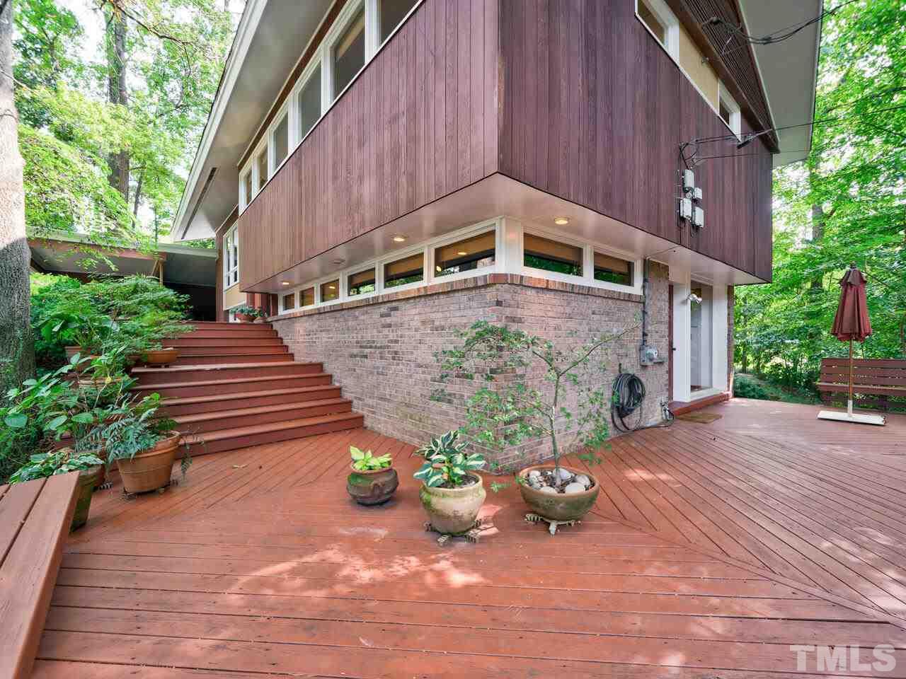 4512 Bartlett Street Raleigh, NC 27609 - Photo 22 of 30