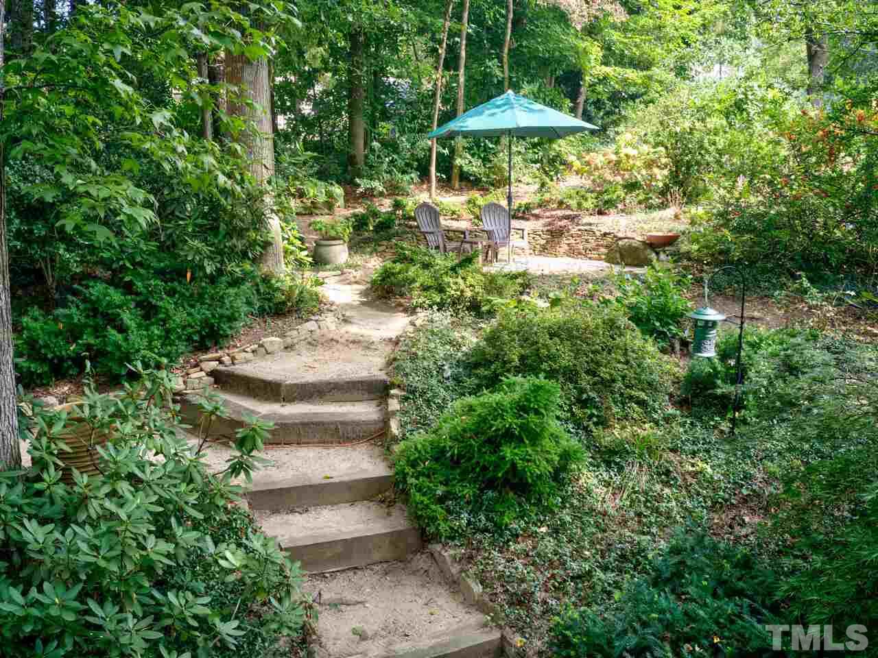 4512 Bartlett Street Raleigh, NC 27609 - Photo 26 of 30