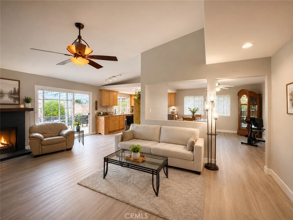4215 Colibri Court Moorpark, CA 93021 - Photo 10 of 111