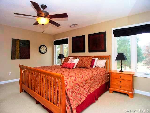 8100 Rising Meadow Road Charlotte, NC 28277 - Photo 14 of 24