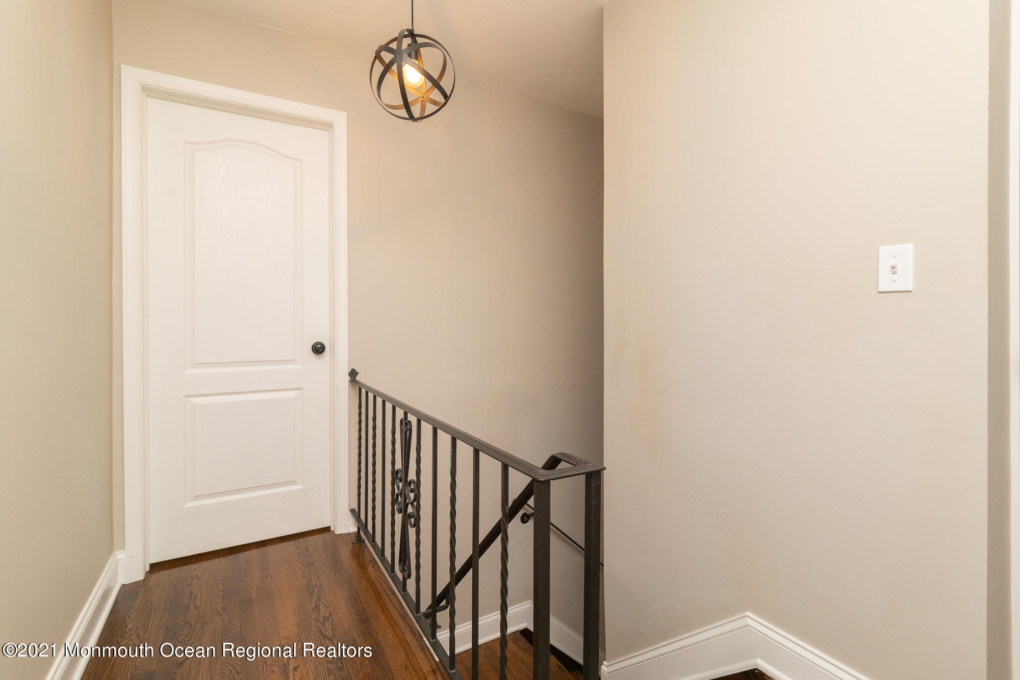 525 Frank Applegate Road Jackson, NJ 08527 - Photo 41 of 56 a view of a hallway with entryway