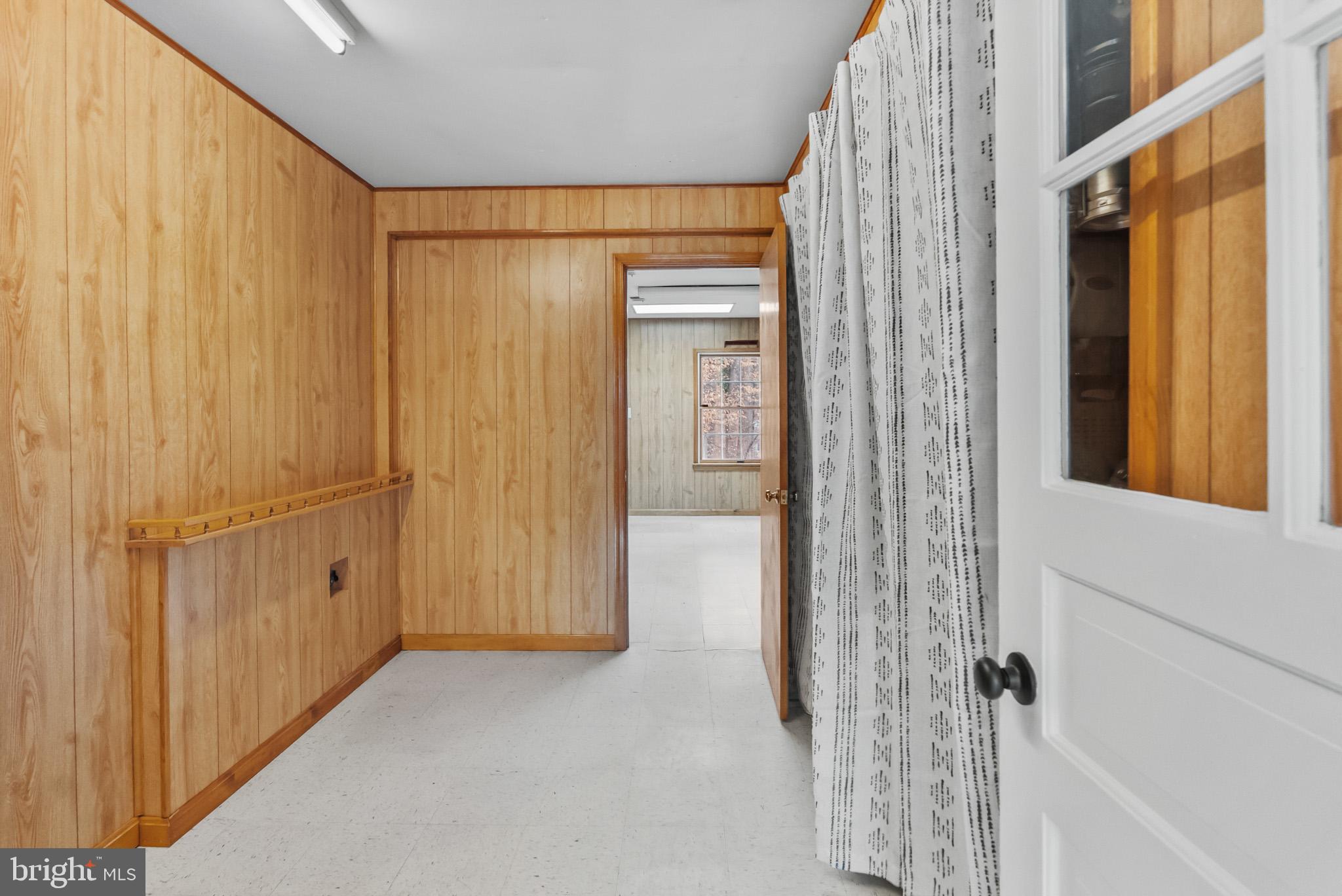 7418 Nancemond Street Springfield, VA 22150 - Photo 33 of 45 Laundry/Utility Room