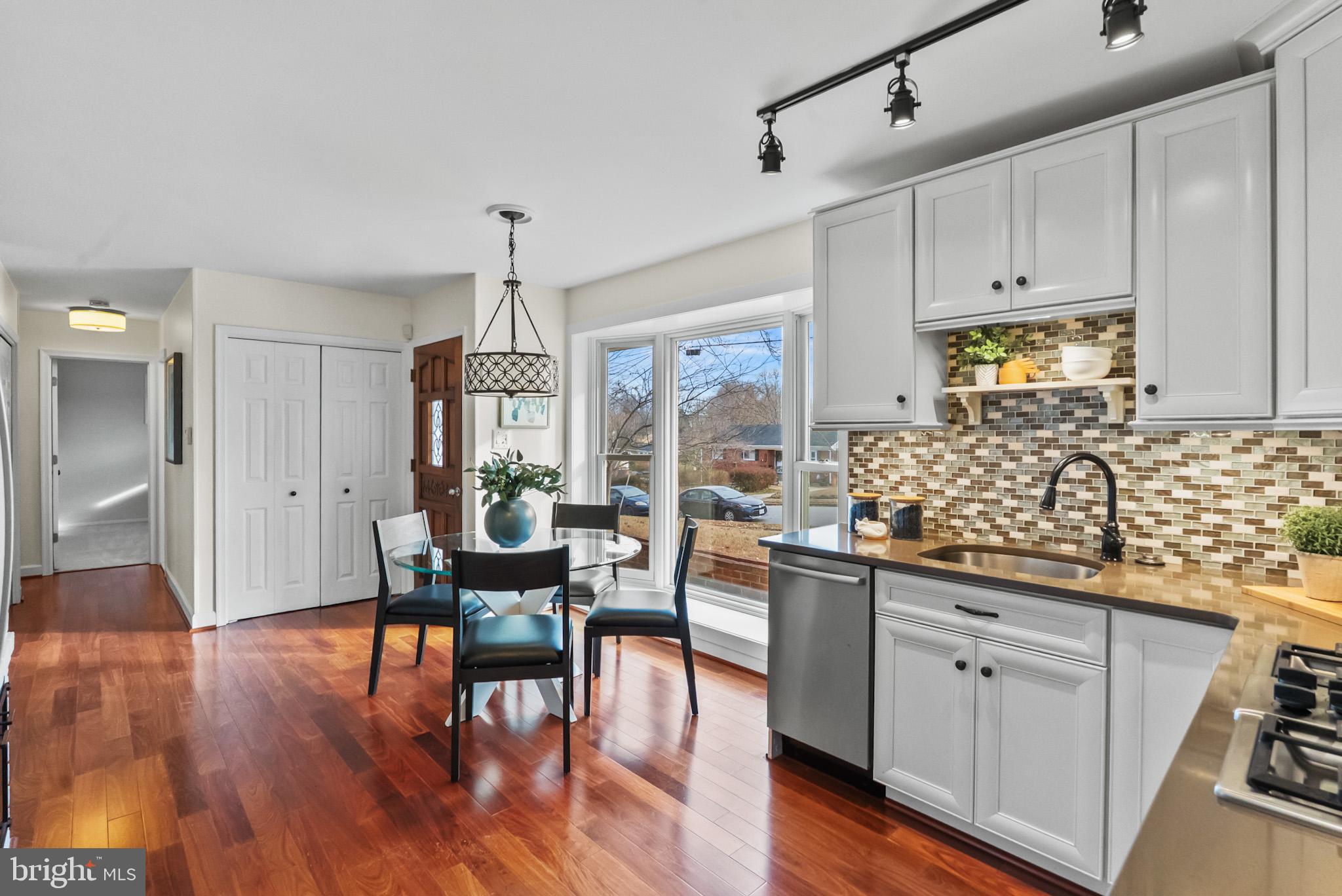 7418 Nancemond Street Springfield, VA 22150 - Photo 5 of 45 Dining/Kitchen