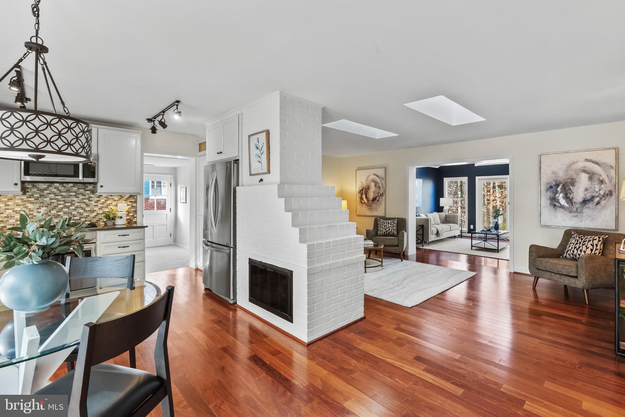 7418 Nancemond Street Springfield, VA 22150 - Photo 6 of 45 Main Level