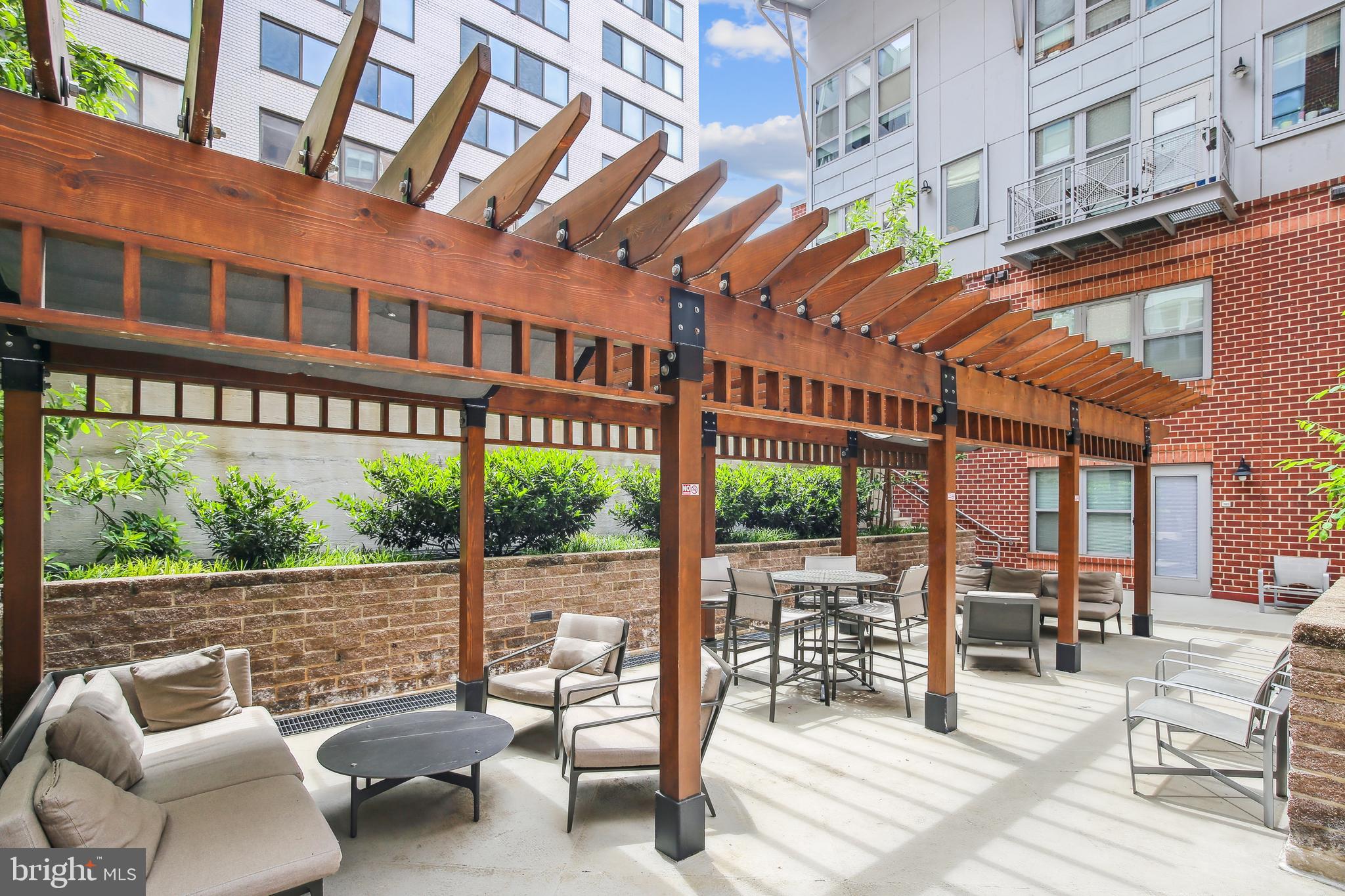 1300 N Street Northwest, Unit 801 Washington, DC 20005 - Photo 43 of 60 Patio