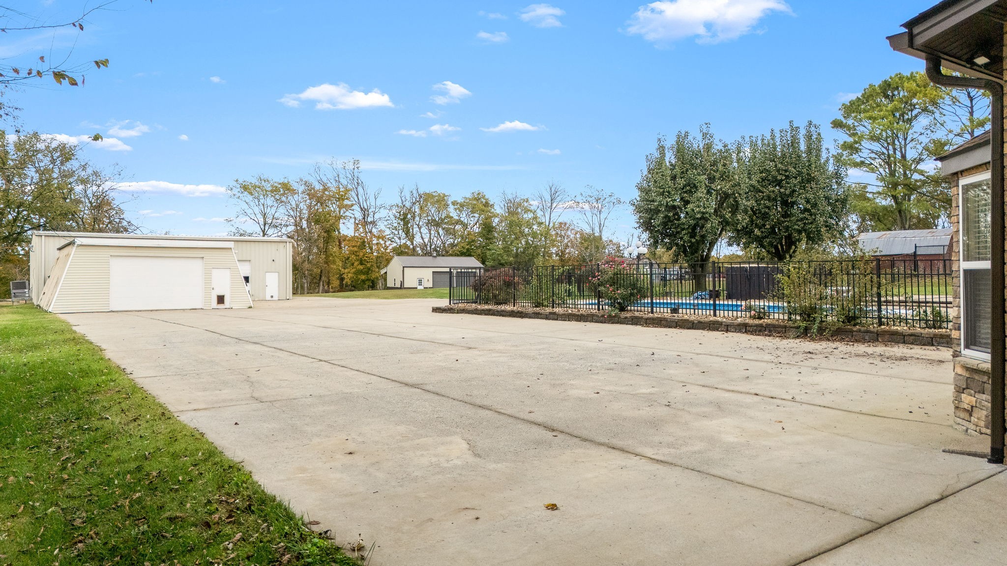 6580 Burkitt Road Antioch, TN 37013 - Photo 39 of 62